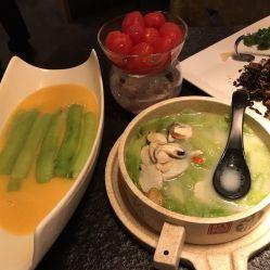 足浴店吃瓜,一场意外的欢乐盛宴